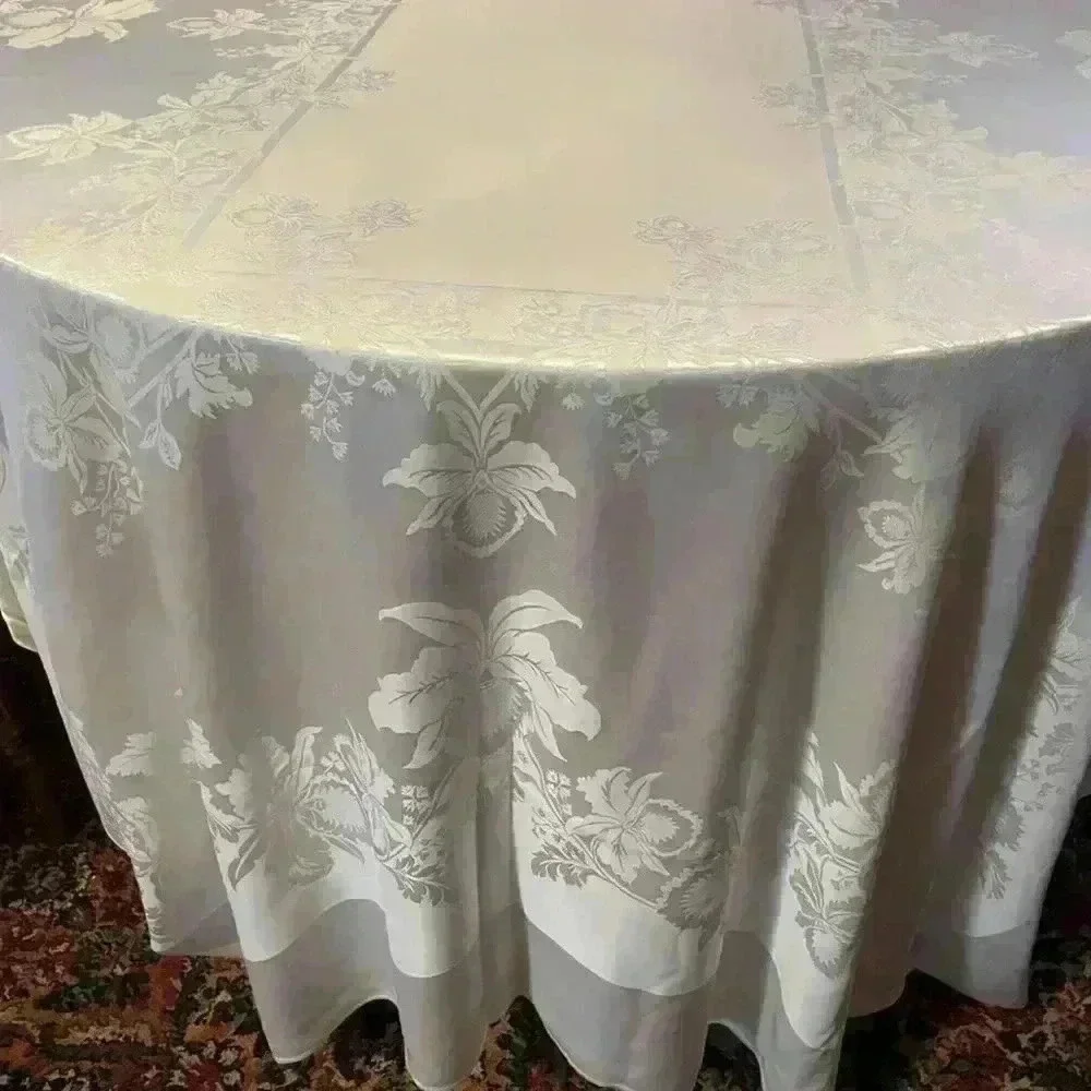 Vintage Ivory Damask Rectangular Tablecloth | Floral Jacquard Elegant Wedding